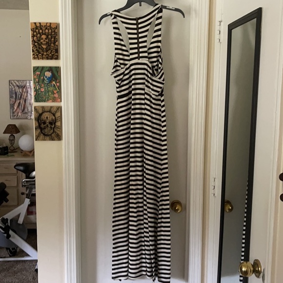 Beautiful sexy Maxi Dress - Picture 2 of 2